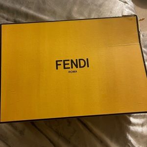 Fendi Men’s Sneakers size 10